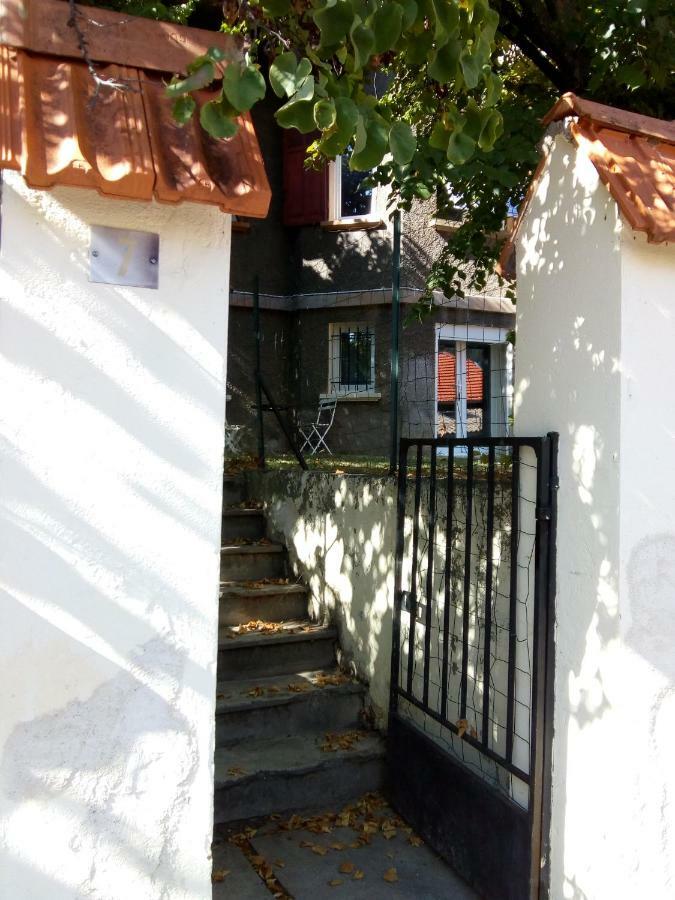 Appartement 7 Rue du Docteur Paul Jouve à Digne-les-Bains Extérieur photo